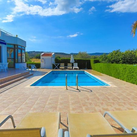 Villa Stavriella ラッチ エクステリア 写真